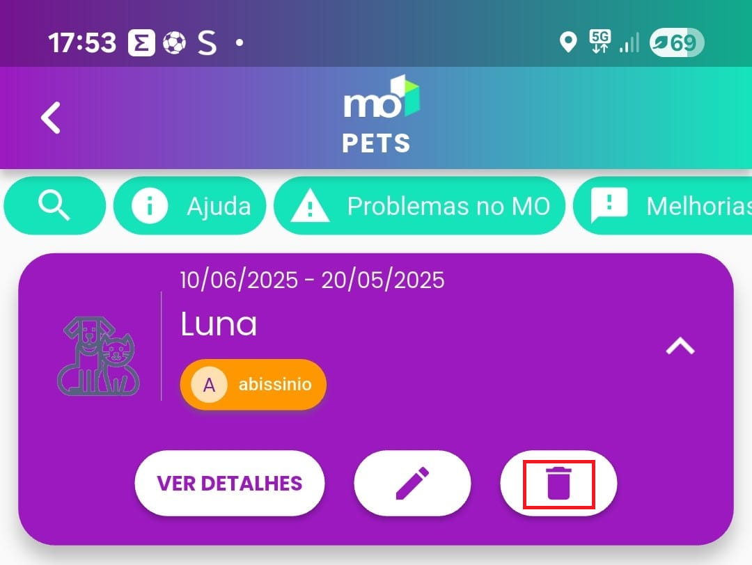 Card de pet expandido com o ícone de lixeira em destaque.